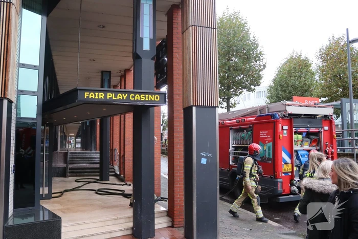 Brand tussen plafondplaten Fair Play Casino