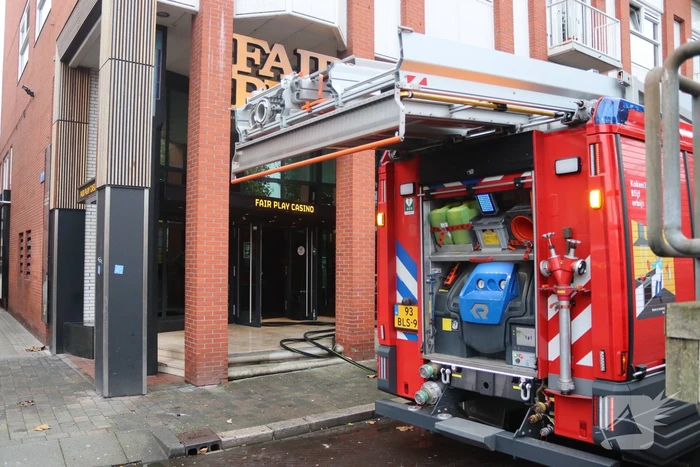 Brand tussen plafondplaten Fair Play Casino
