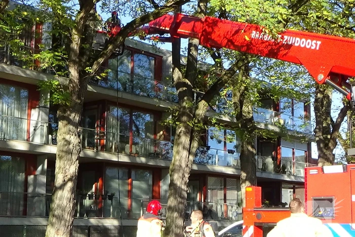 Brand in keuken van appartement