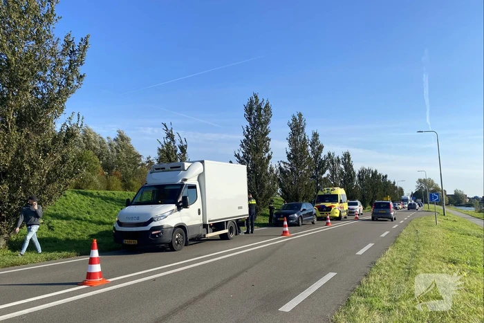 Schade bij aanrijding tussen meerdere voertuigen