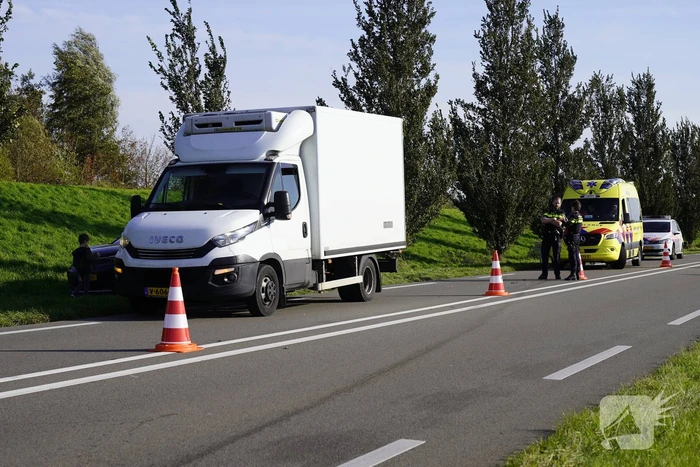 Schade bij aanrijding tussen meerdere voertuigen