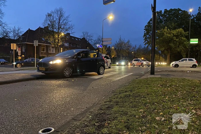 Personenauto in botsing met voetganger
