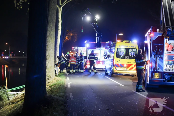 Twee gewonden bij zware crash