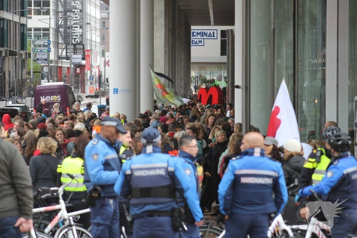 Politie aanwezig bij demonstratie