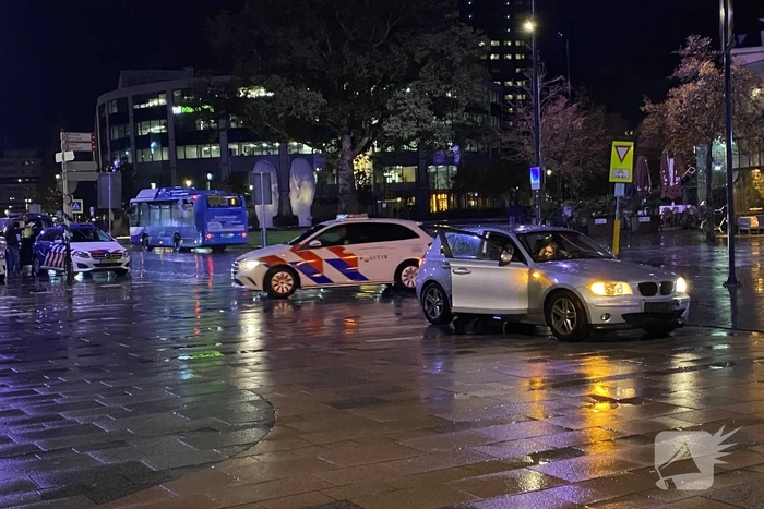 Persoon gewond bij botsing met auto