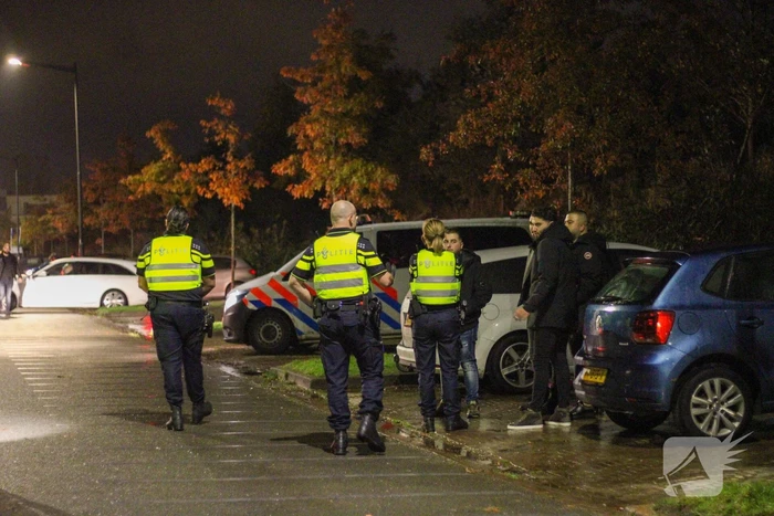 Politie haalt groep uit elkaar bij vechtpartij