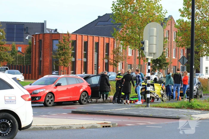 Kop-staart botsing voor stoplicht