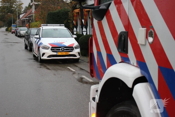 Flinke olielekkage in woonboot
