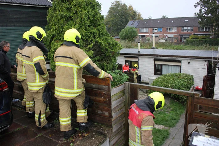 Flinke olielekkage in woonboot