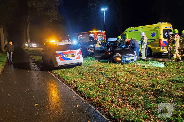 Twee auto's betrokken bij aanrijding