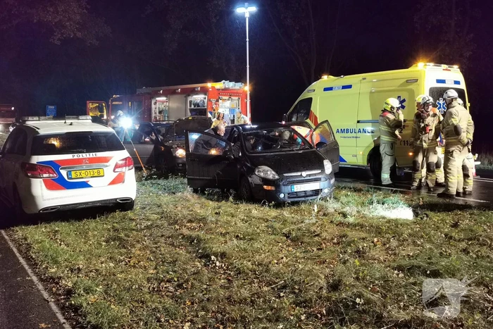 Twee auto's betrokken bij aanrijding