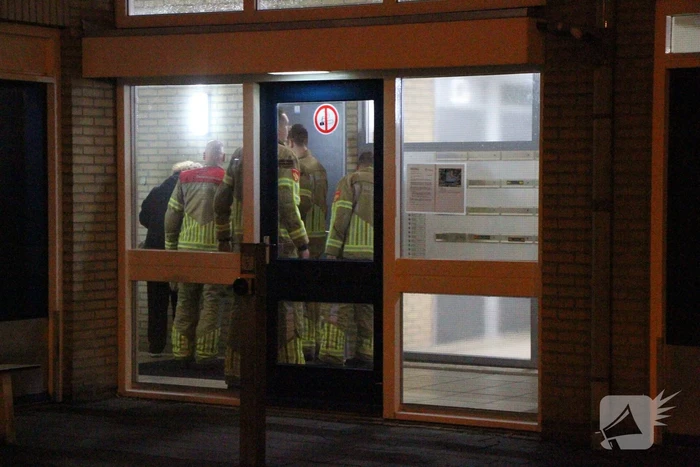 Brandweer onderzoekt vreemde lucht uit oven