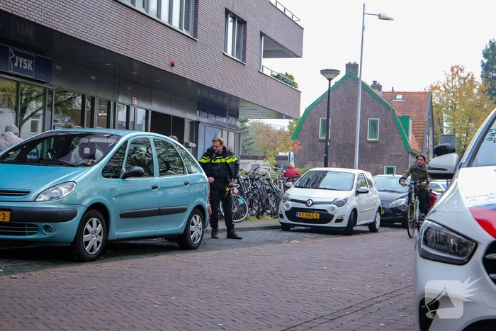 Brommerrijder en fietser botsen in Soesterkwartier