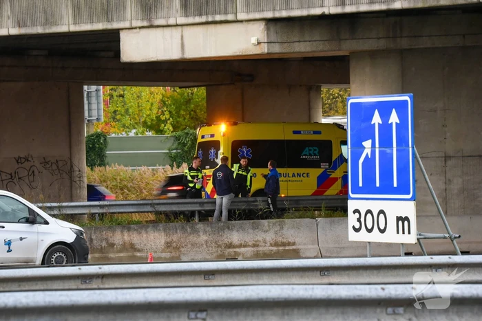 Traumahelikopter landt op snelweg voor ernstig ongeval