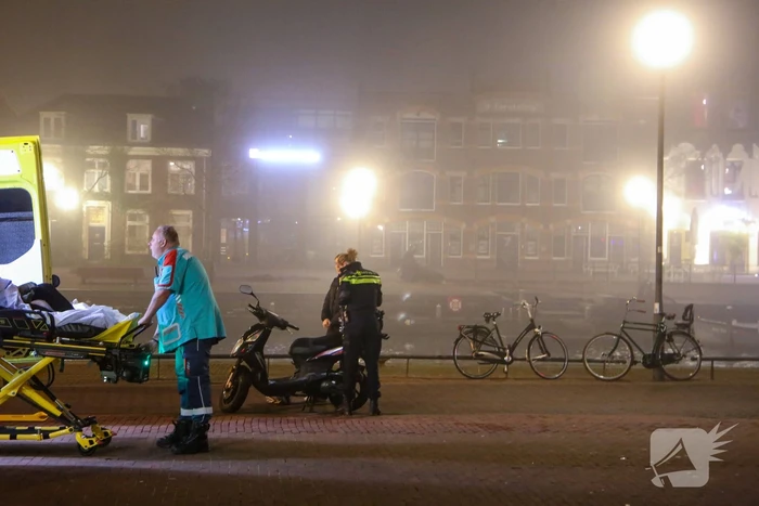 Brommerrijder gewond bij botsing met fietser