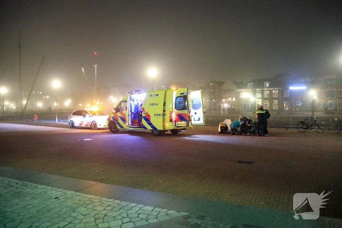 Brommerrijder gewond bij botsing met fietser
