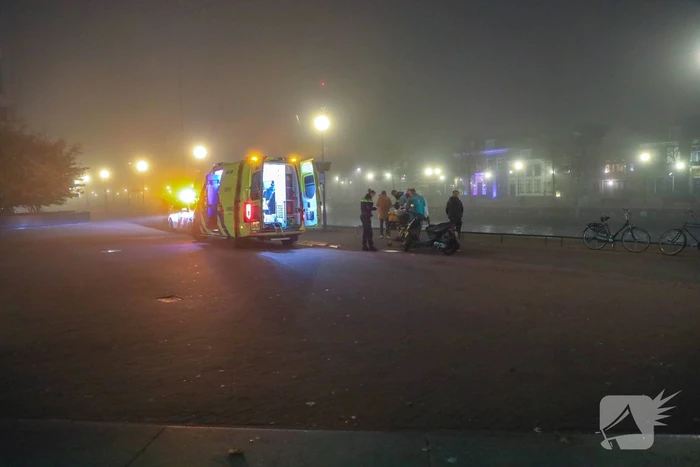 Brommerrijder gewond bij botsing met fietser