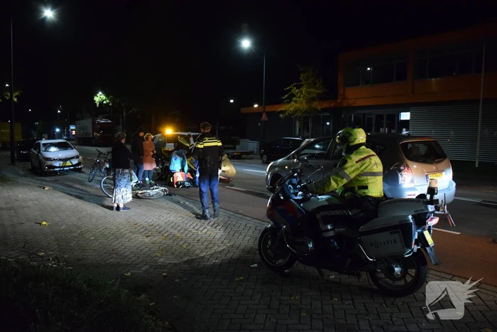 Twee personen gewond na val met fiets