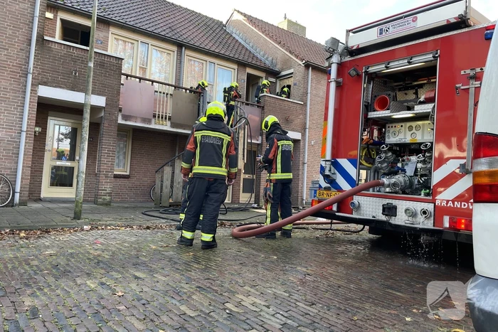 Deur open gezaagd bij brand