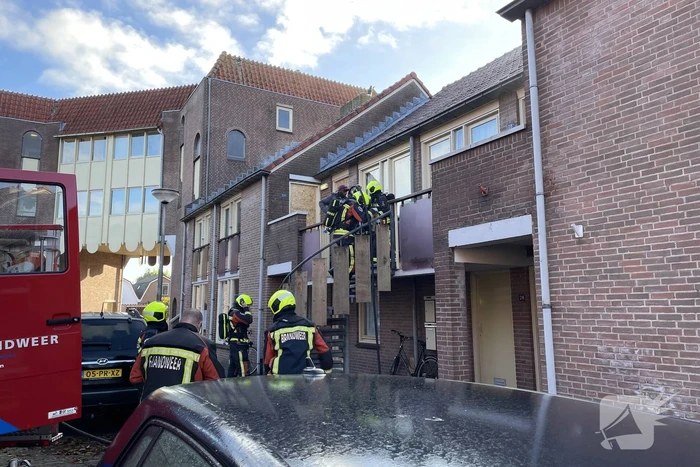 Deur open gezaagd bij brand
