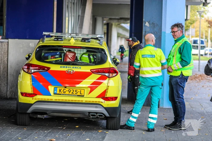 Gewonde bij steekincident na beroving
