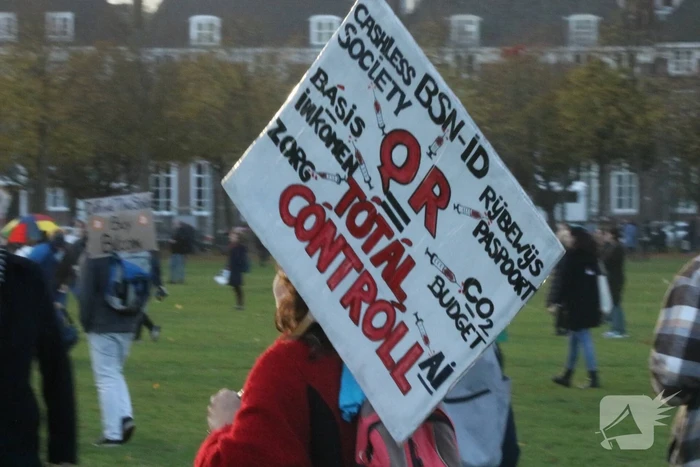 Grote demonstratie tegen coronamaatregelen
