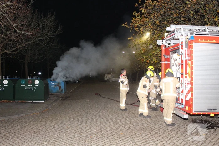 Brandstichting in container met papier