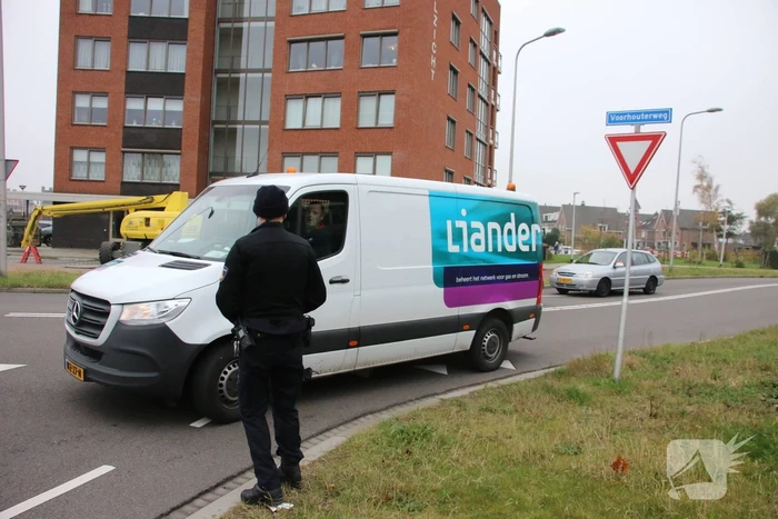 Straat afgesloten nadat gasleiding geraakt is bij werkzaamheden