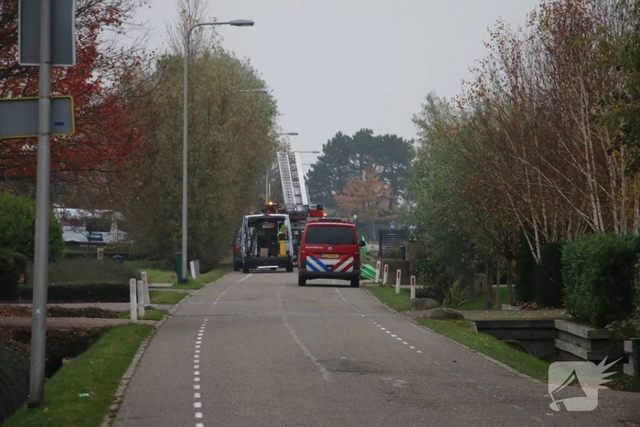 Straat afgesloten nadat gasleiding geraakt is bij werkzaamheden