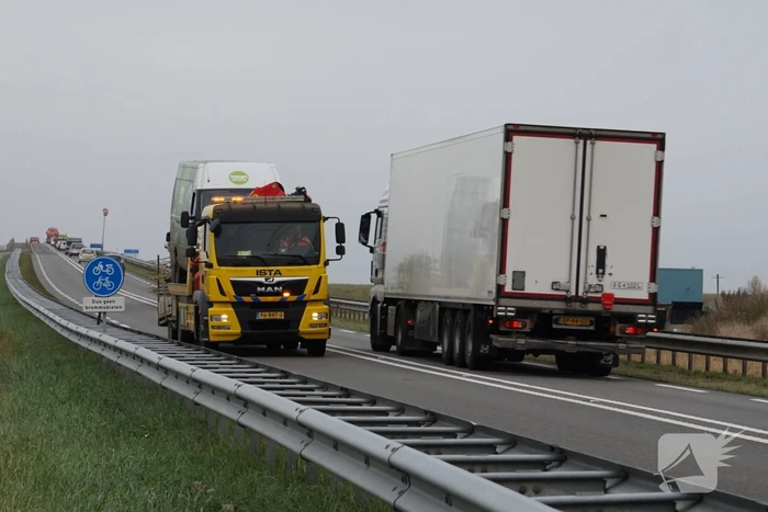 Enorme vertraging door brand in bestelbus