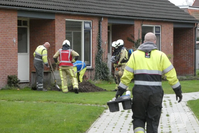 Brandweer doet onderzoek naar gaslucht