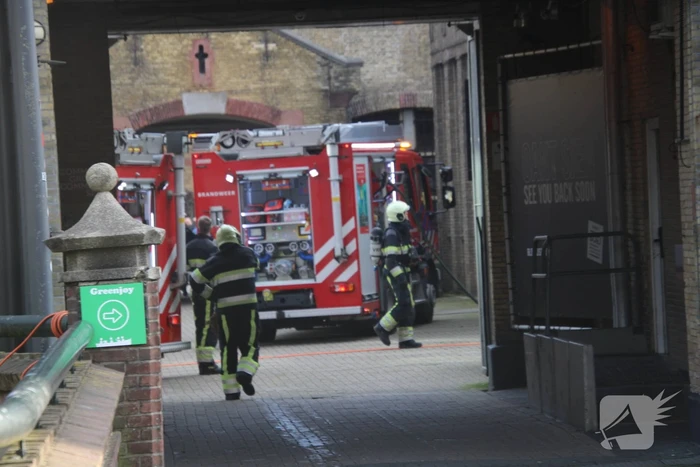 Bedrijfsverzamelgebouw ontruimd na afgaan brandalarm