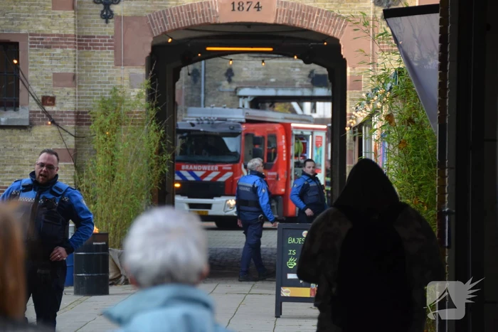 Bedrijfsverzamelgebouw ontruimd na afgaan brandalarm