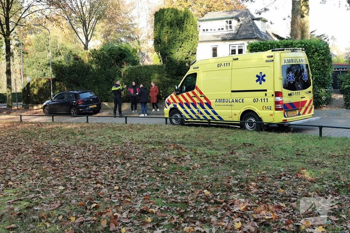 Schade bij botsing tussen twee auto's