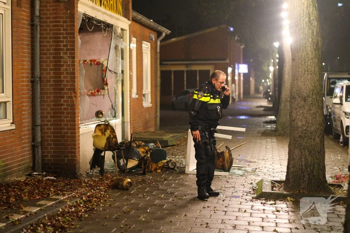 Twee panden beschadigd na explosies