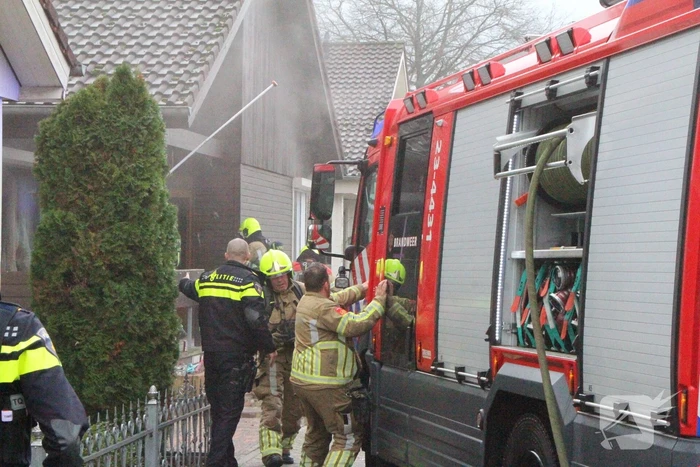 Veel rook door brand in chalet
