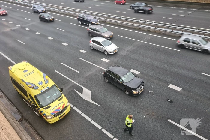 Veel schade bij ongeval tussen twee auto's