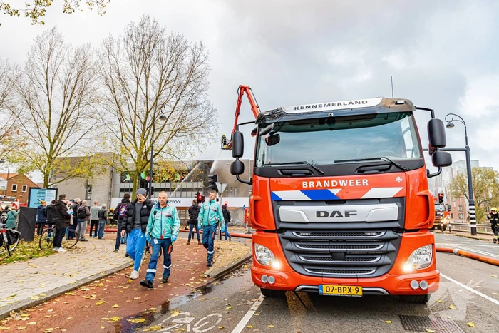 Zeer grote brand bij basisschool