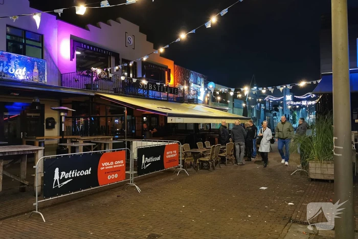 Politie-inzet voor sluiting horeca