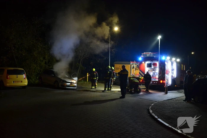 Schade aan personenauto door brand
