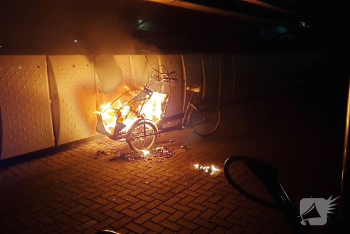 brand zijweg oude tielseweg wadenoijen