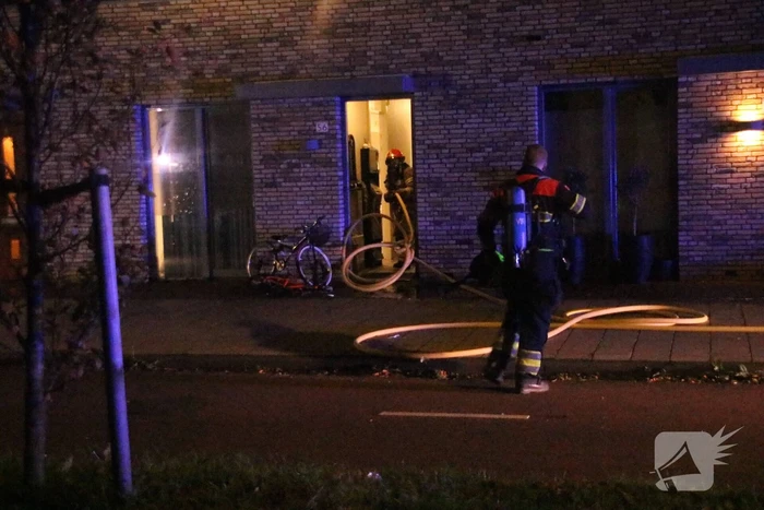 Veel bekijks bij brand in woning