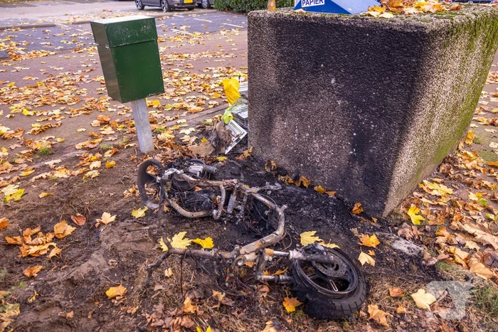 Opnieuw gaat een Go Sharing-deelscooter in de hens