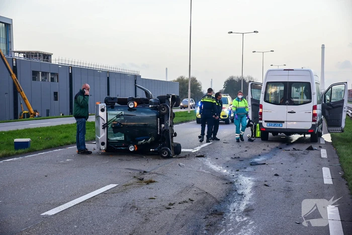 Bestuurder grasmaaier gewond bij aanrijding