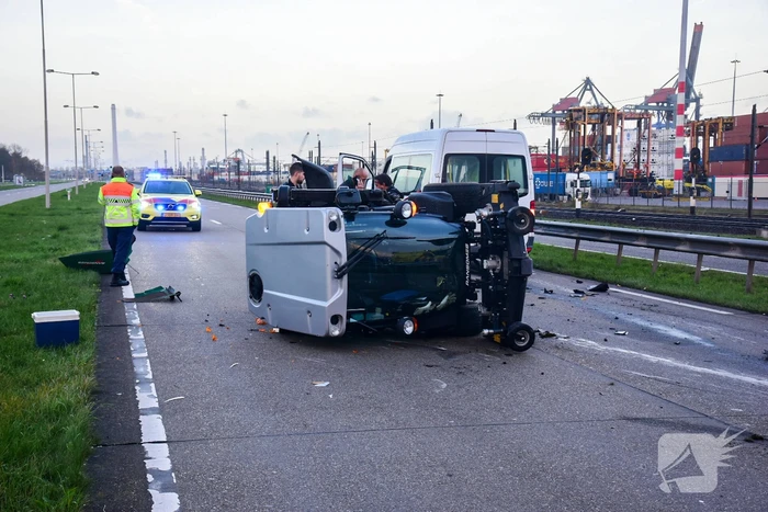 Bestuurder grasmaaier gewond bij aanrijding