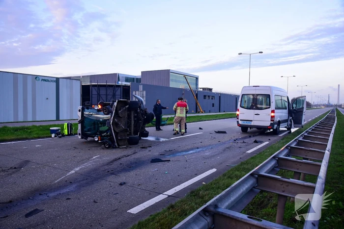 Bestuurder grasmaaier gewond bij aanrijding