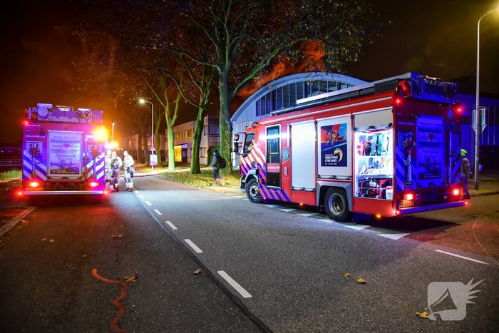 Uitslaande brand in bedrijfspanden