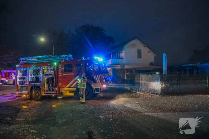 Uitslaande brand in winkelpand