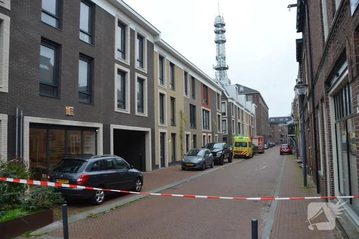Straat afgezet na aanhouding van persoon