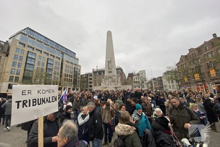 Enkele honderden mensen demonstreren tegen coronamaatregelen